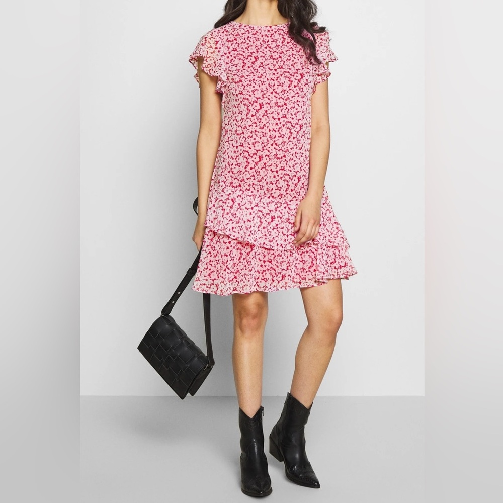 Ralph Lauren Cyrena ruffled dress in size 8
